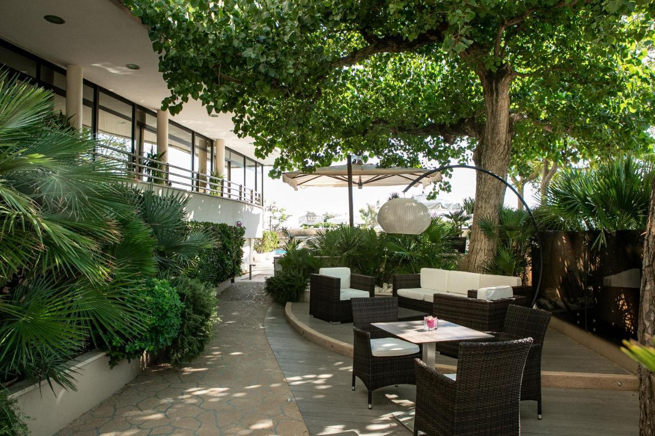 Hotel Mazzanti Milano Marittima Exterior photo